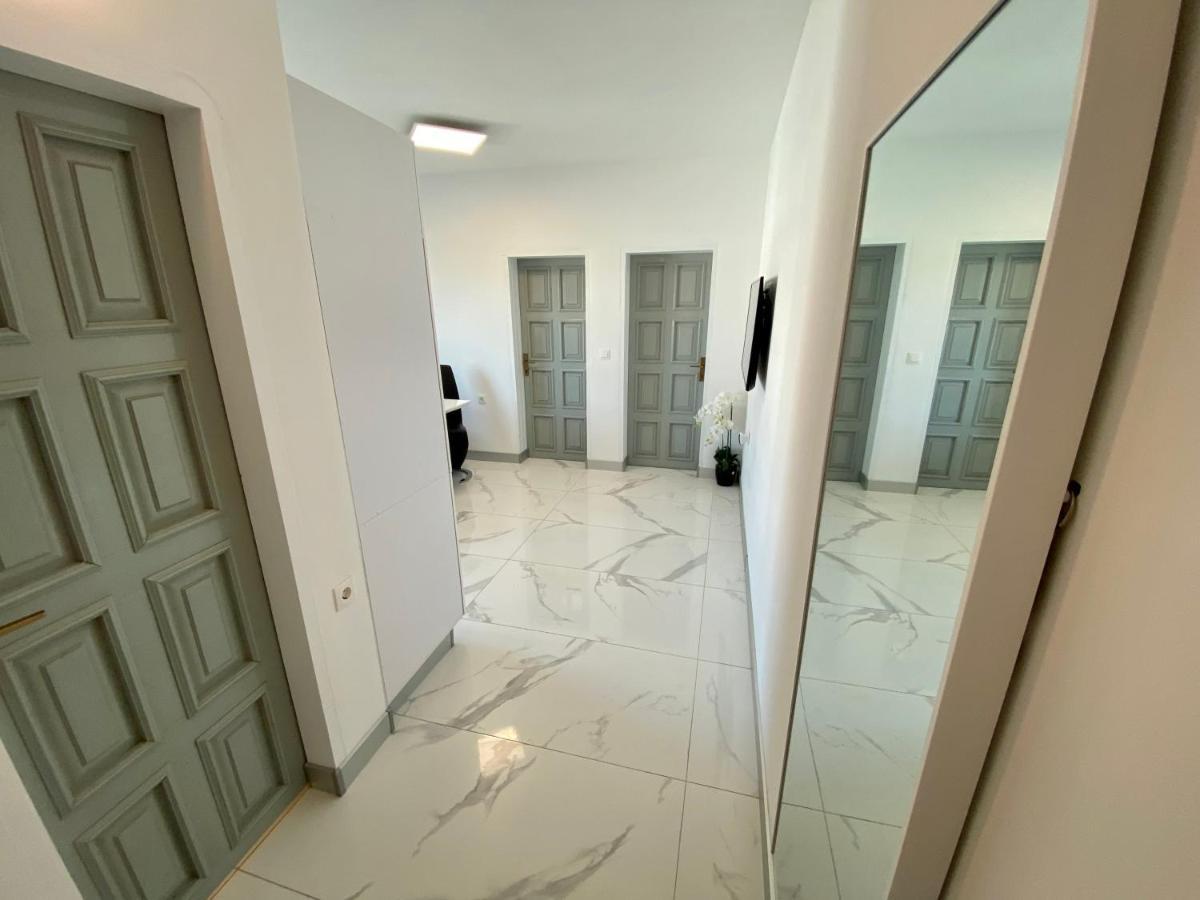 ויר Apartments Stojanovic מראה חיצוני תמונה