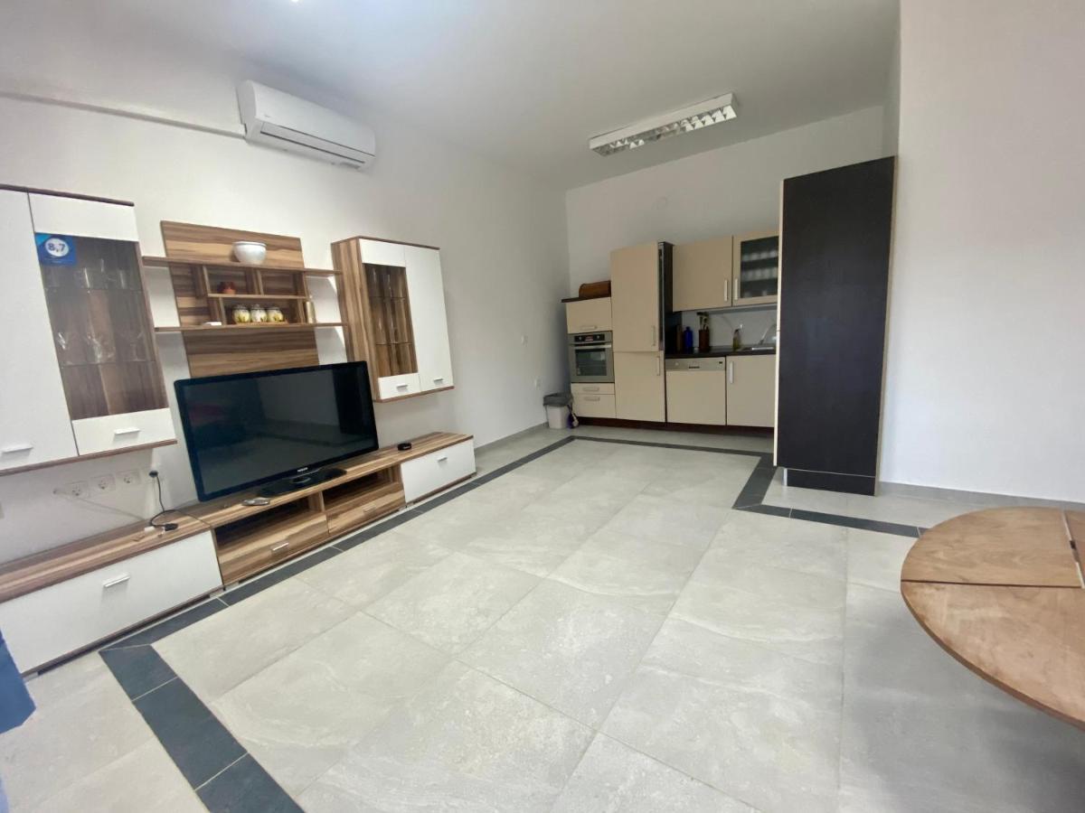ויר Apartments Stojanovic מראה חיצוני תמונה