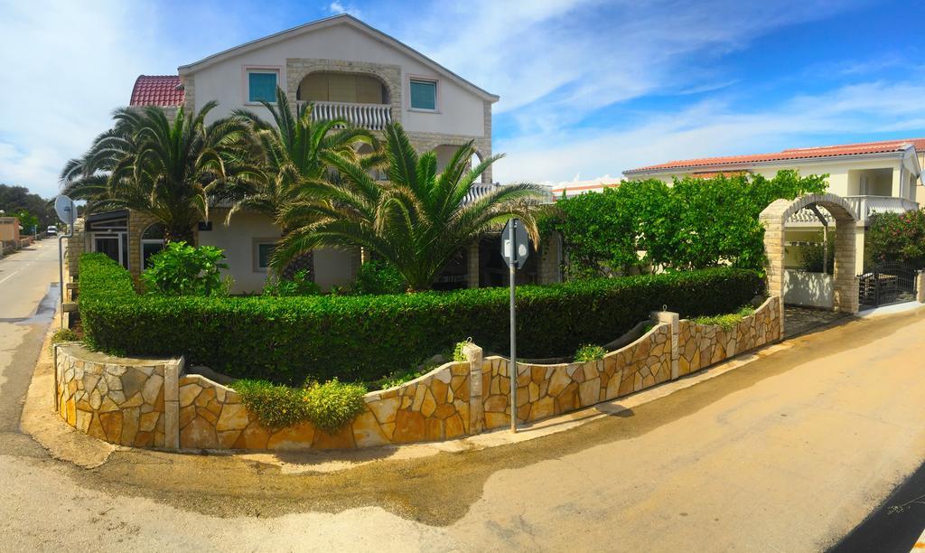 ויר Apartments Stojanovic מראה חיצוני תמונה